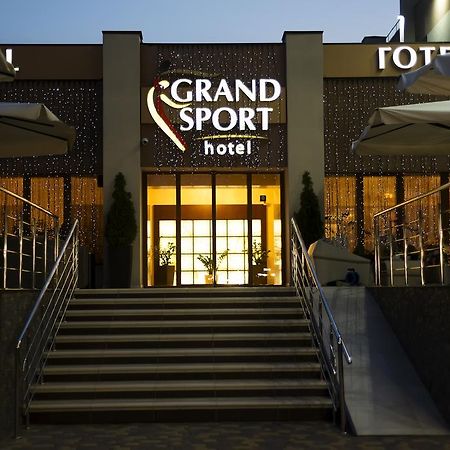 Grand Sport Hotel ブロヴァルィー エクステリア 写真